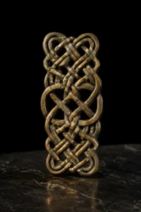 The Celtic knot: the endless knot pattern